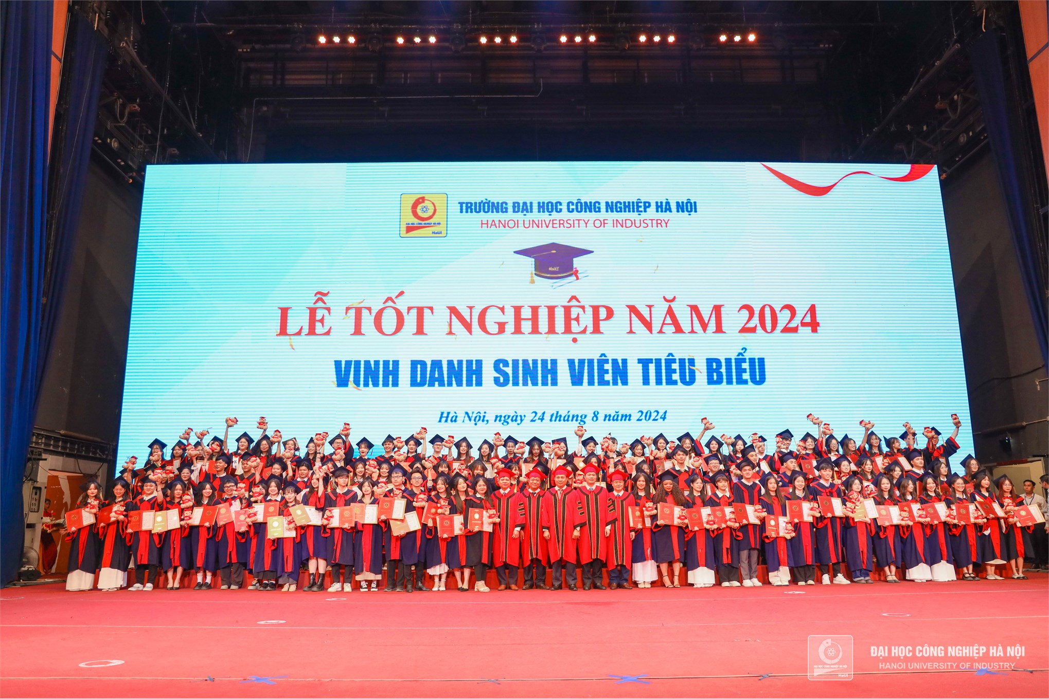 Thông báo tuyển dụng giảng viên dạy lý luận chính trị, pháp luật tại Trường Đại học Công nghiệp Hà Nội