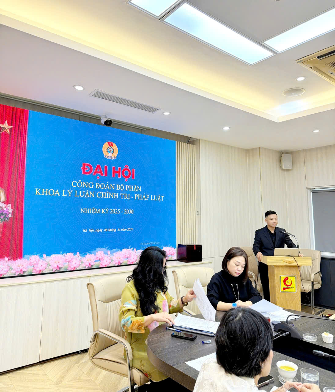 Đại hội Công đoàn bộ phận Khoa Lý luận Chính trị - Pháp luật nhiệm kỳ 2025 – 20230