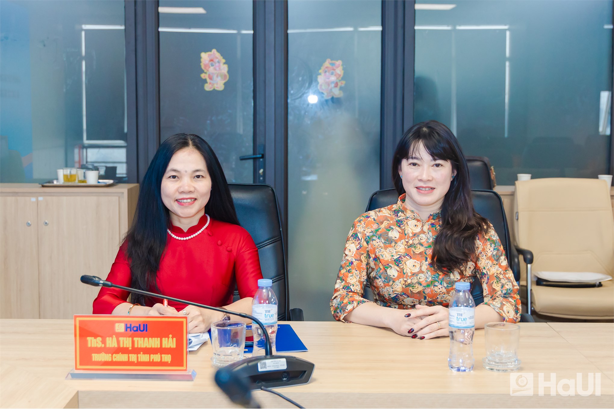 “Nghiên cứu và giảng dạy lý luận chính trị, pháp luật tại các cơ sở giáo dục đại học trong kỷ nguyên số” – Hội thảo khoa học HaUi 2025