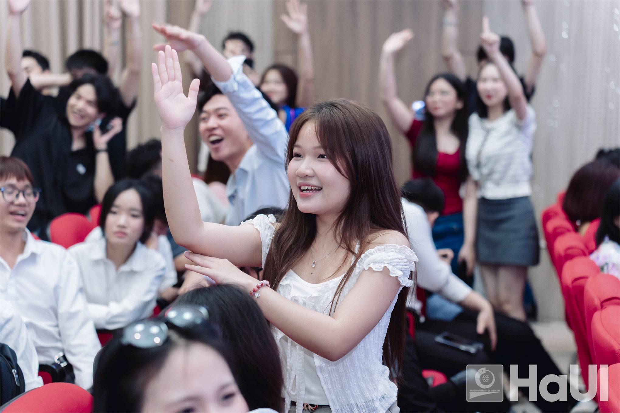 Thắp lửa khởi nghiệp bằng tri thức pháp lý – Dấu ấn Chung kết Cuộc thi tìm hiểu chủ trương, chính sách, pháp luật năm 2026 tại HaUI