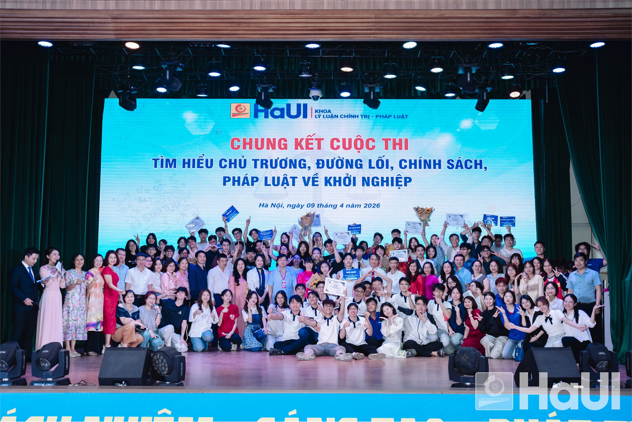 Thắp lửa khởi nghiệp bằng tri thức pháp lý – Dấu ấn Chung kết Cuộc thi tìm hiểu chủ trương, chính sách, pháp luật năm 2026 tại HaUI