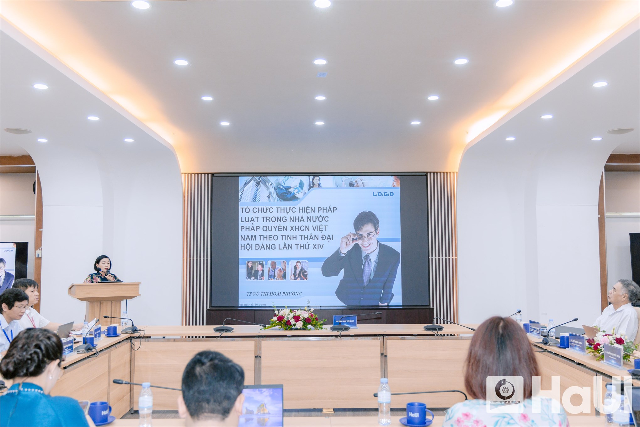 Hội thảo khoa học quốc gia “những vấn đề lý luận - thực tiễn”: kiến tạo giảng đường của tri thức, bản lĩnh và khát vọng cống hiến