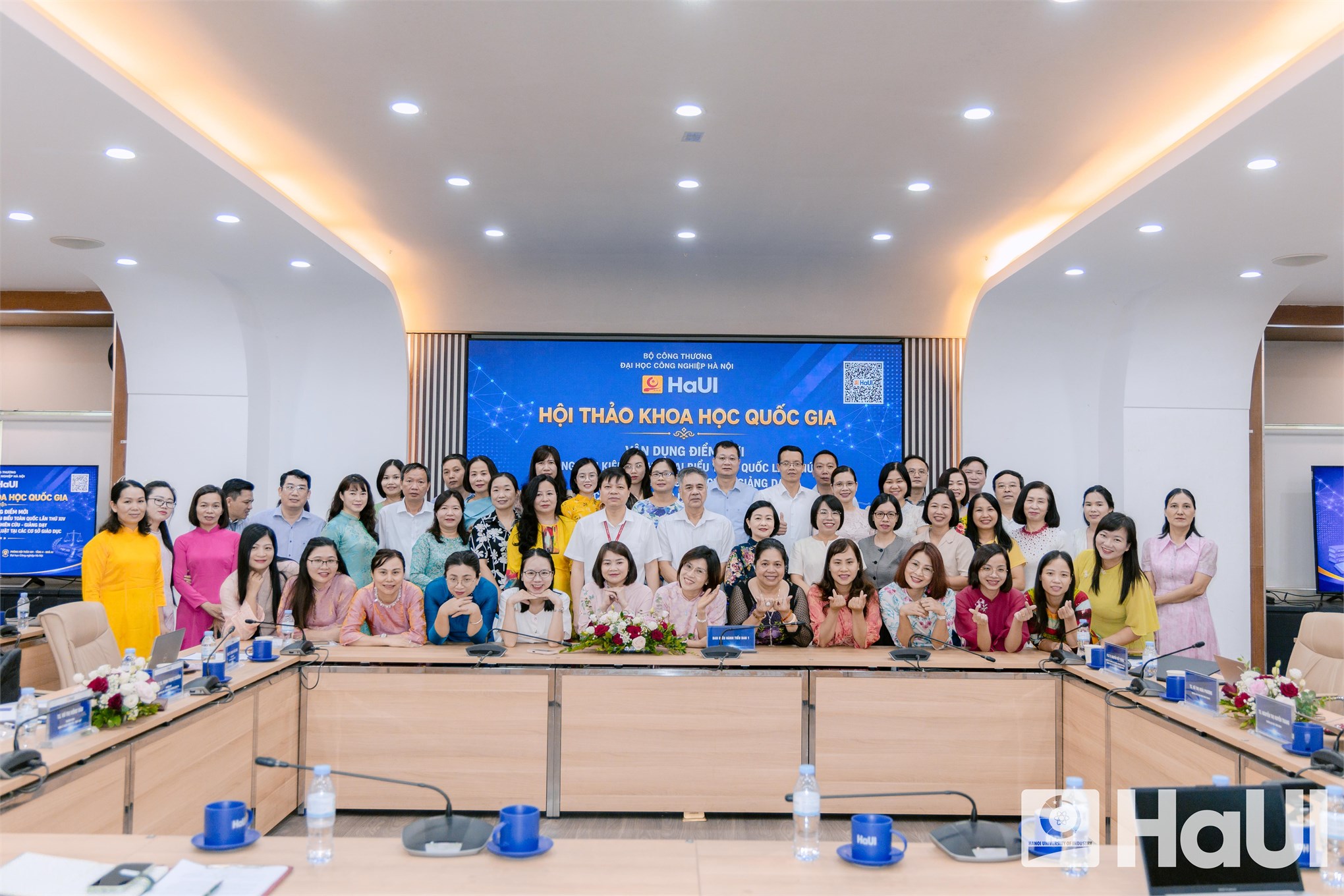 Hội thảo khoa học quốc gia “những vấn đề lý luận - thực tiễn”: kiến tạo giảng đường của tri thức, bản lĩnh và khát vọng cống hiến