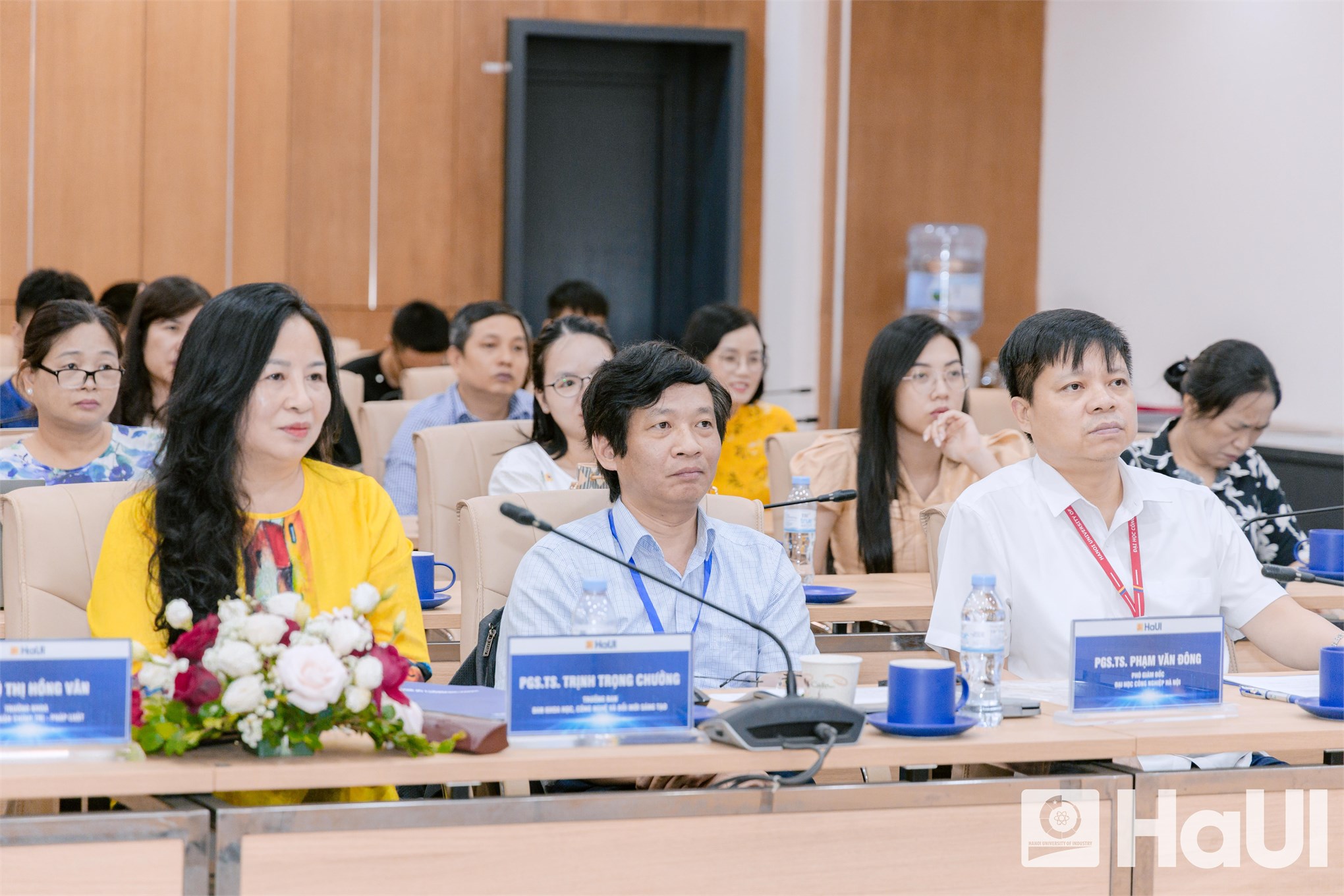 Hội thảo khoa học quốc gia “những vấn đề lý luận - thực tiễn”: kiến tạo giảng đường của tri thức, bản lĩnh và khát vọng cống hiến